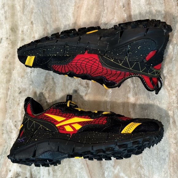 Men’s REEBOK ZIG KINETICA II EDGE- Vector Red. Size 9 - Picture 5 of 12